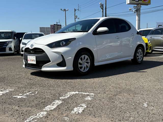 トヨタ ヤリス １．０ Ｘ R3年 () 99