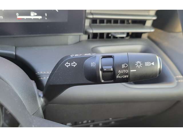 日産 セレナ １．４ Ｅ－ＰＯＷＥＲ ハイウェイスターＶ R7年 () 99