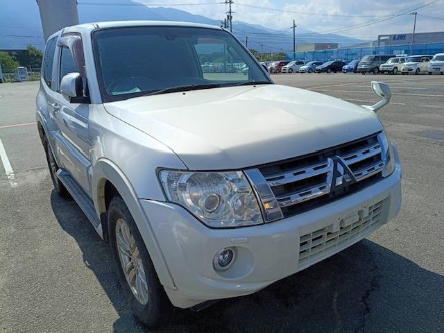 三菱 パジェロ ３．２ ショート ＶＲ－ＩＩ ディーゼルターボ ４ＷＤ H25年 () 99