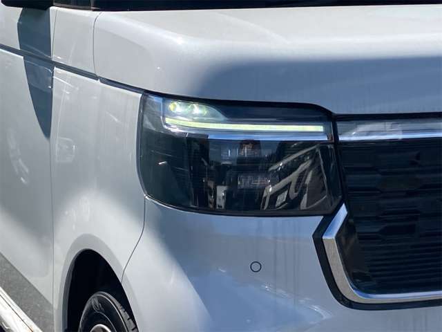 ホンダ Ｎ　ＢＯＸ カスタム ６６０ R8年 (東海) 99