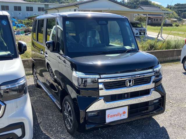 ホンダ Ｎ　ＢＯＸ カスタム ６６０ R8年 (東海) 99