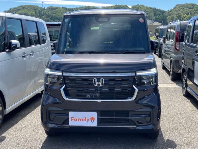 ホンダ Ｎ　ＢＯＸ カスタム ６６０ R7年 (東海) 99