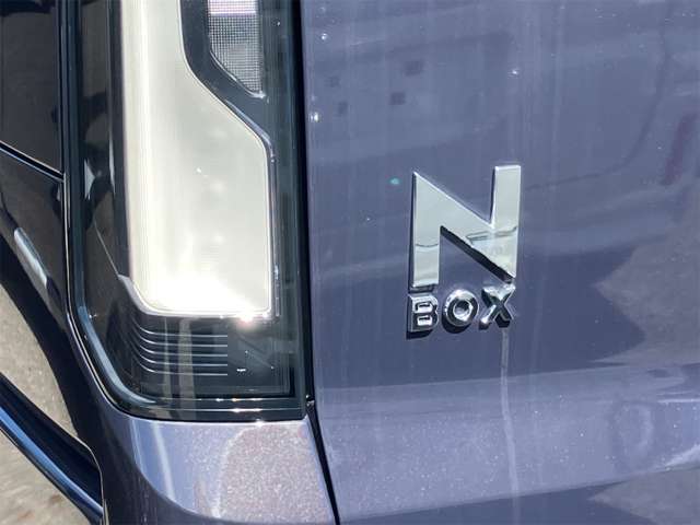 ホンダ Ｎ　ＢＯＸ カスタム ６６０ R7年 (東海) 99