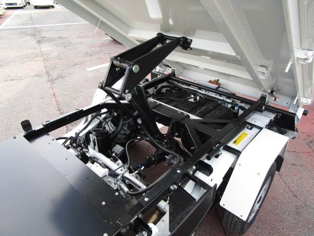 ダイハツ ハイゼットトラック 多目的ダンプ ＰＴＯ ４ＷＤ ５Ｆ R8年 (関東) 99