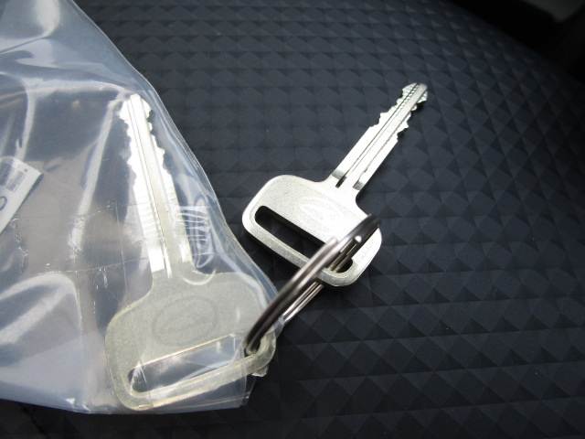 ダイハツ ハイゼットトラック 多目的ダンプ ＰＴＯ ４ＷＤ ５Ｆ R8年 (関東) 99