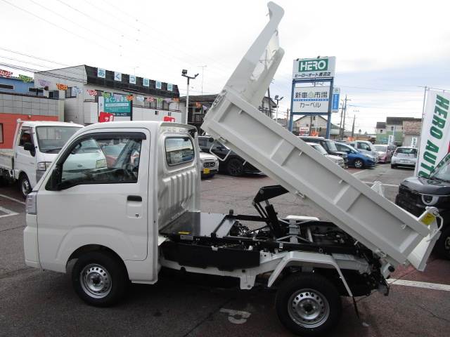 ダイハツ ハイゼットトラック 多目的ダンプ ＰＴＯ ４ＷＤ ５Ｆ R8年 (関東) 99