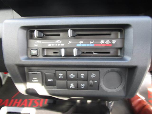 ダイハツ ハイゼットトラック 多目的ダンプ ＰＴＯ ４ＷＤ ５Ｆ R7年 (関東) 99