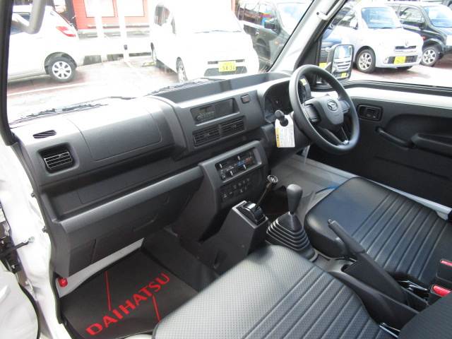 ダイハツ ハイゼットトラック 多目的ダンプ ＰＴＯ ４ＷＤ ５Ｆ R7年 (関東) 99