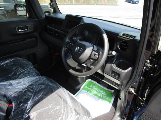ホンダ Ｎ－ＢＯＸ Ｎ－ＢＯＸ ＣＵＳＴＯＭ ナビ装着用スペシャルパッケ R7年 (関東) 99