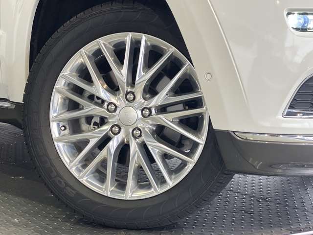ジープ グランドチェロキー サミット ４ＷＤ H30年 (近畿) 99
