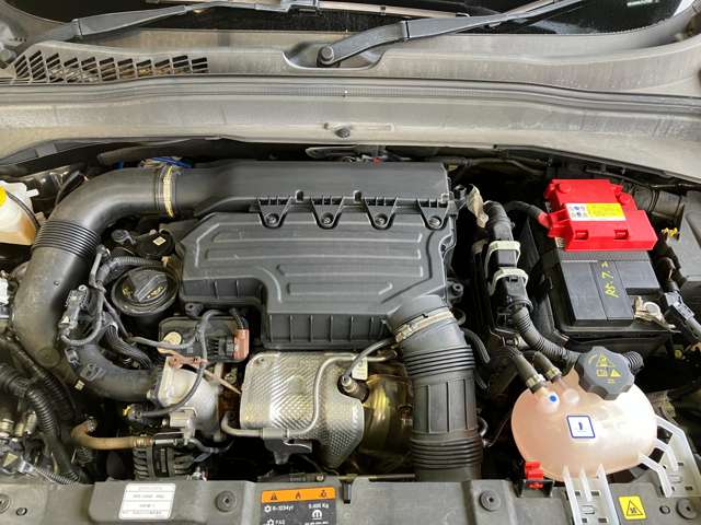 ジープ レネゲード リミテッド R2年 (近畿) 99