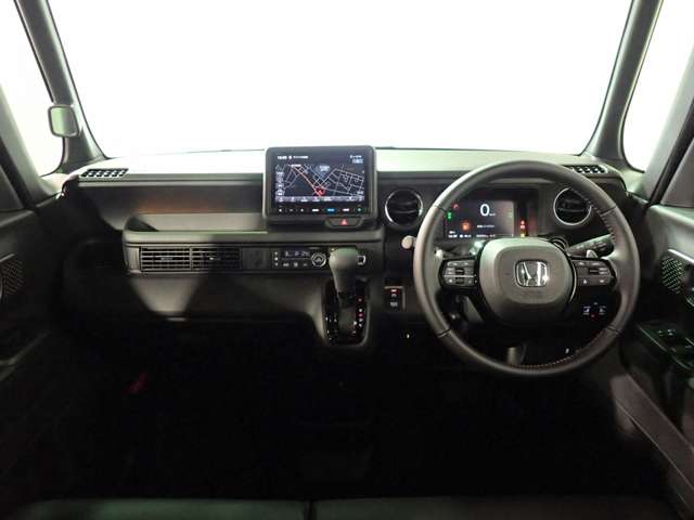 ホンダ Ｎ　ＢＯＸ カスタム ６６０ ターボ R8年 () 99