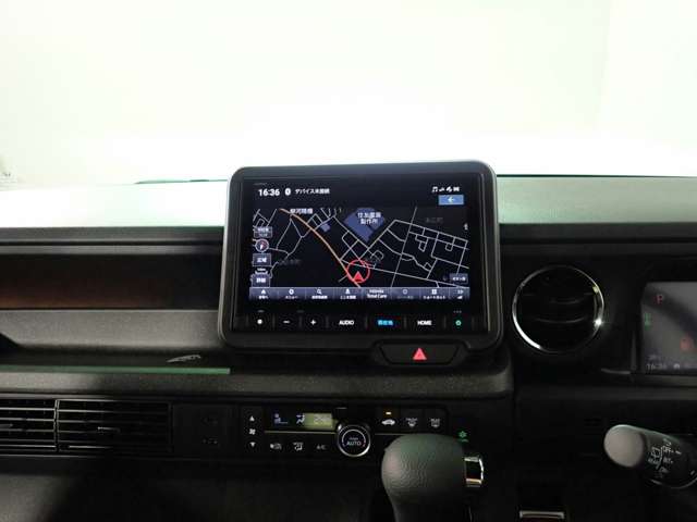 ホンダ Ｎ　ＢＯＸ カスタム ６６０ ターボ R8年 () 99