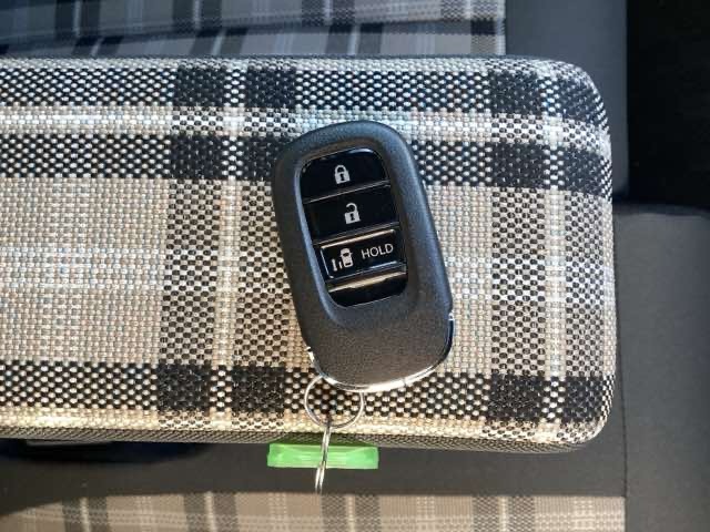 ホンダ Ｎ　ＢＯＸ ジョイ ６６０ ２トーン R8年 (近畿) 99