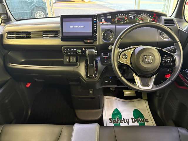 ホンダ Ｎ　ＢＯＸ カスタム ６６０ Ｌ ターボ スタイルプラス ブラック R4年 (四国) 99
