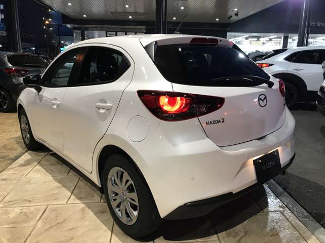 マツダ ＭＡＺＤＡ２ １．５ １５Ｃ ＩＩ R8年 (関東) 99