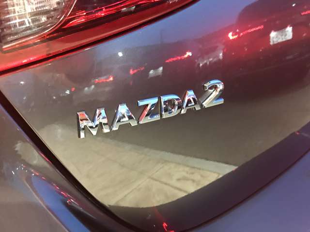 マツダ ＭＡＺＤＡ２ １．５ １５スポルト プラス R8年 (関東) 99