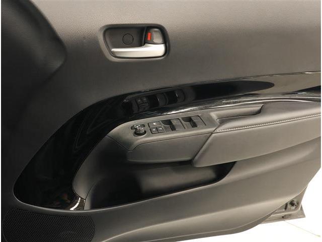 トヨタ アクア １．５ Ｇ Ｅ－ＦＯＵＲ ４ＷＤ R7年 () 99