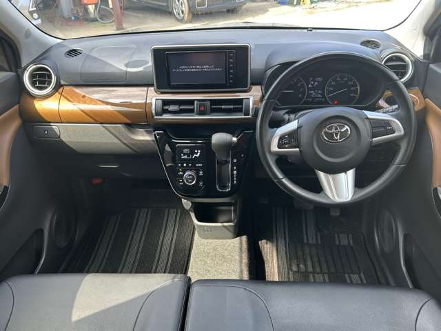 トヨタ ピクシス　ジョイ　Ｆ Ｆ ６６０ Ｇ ＳＡＩＩＩ プライムコレクション R4年 () 99