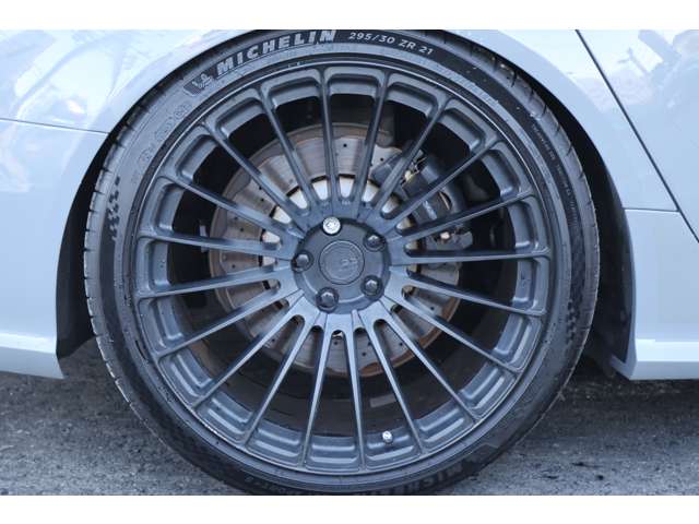 アウディ ＲＳ６　アバント ４．０ ４ＷＤ H26年 (関東) 99