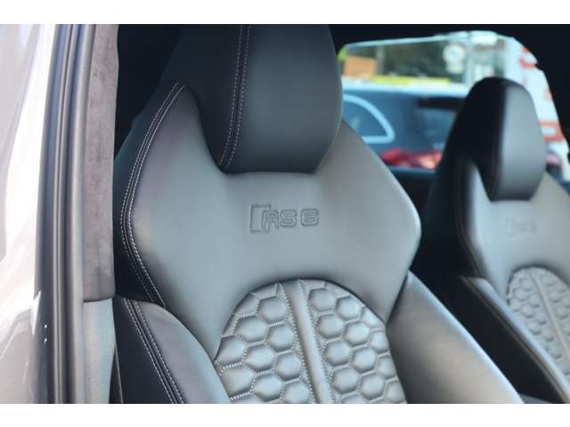 アウディ ＲＳ６　アバント ４．０ ４ＷＤ H26年 (関東) 99