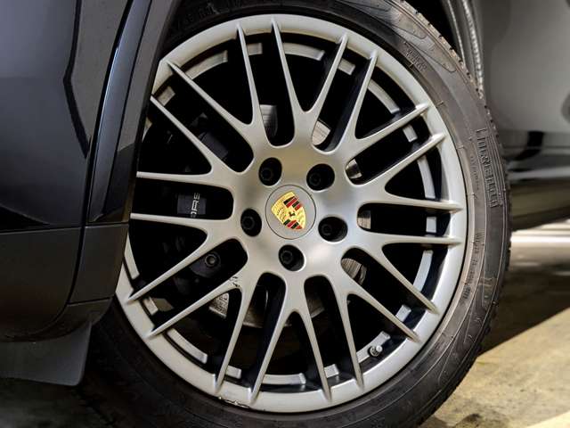 ポルシェ カイエン プラチナエディション ティプトロニックＳ ４ＷＤ H30年 (関東) 99