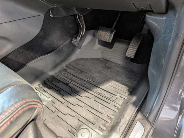 ジープ グランドチェロキー トレイルホーク ４ＷＤ R2年 (四国) 99