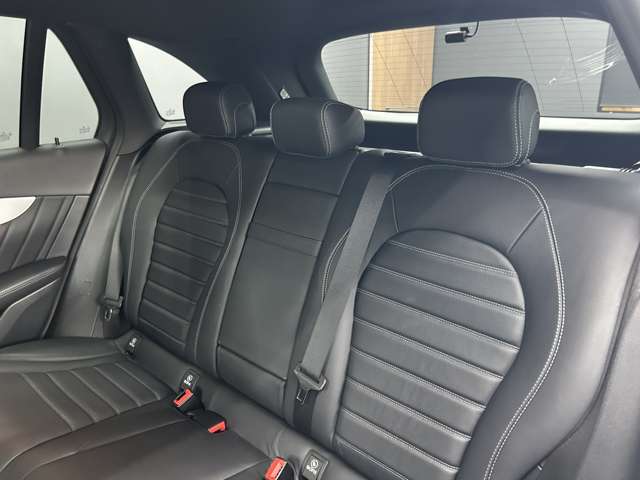 メルセデスベンツ ＧＬＣクラス ２２０ Ｄ ４マチック スポーツ （本革仕様） ディーゼルターボ ４ＷＤ R1年 (関東) 99