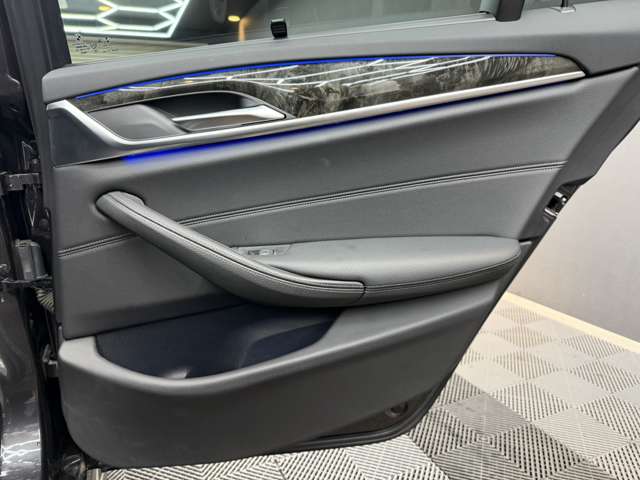 ＢＭＷ ５シリーズ ５３０Ｉ Ｍスポーツ R4年 (関東) 99