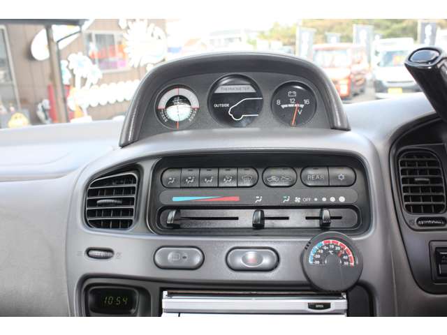 三菱 デリカスペースギア ２．８ シャモニー ハイルーフ ディーゼルターボ ４ＷＤ H10年 (関東) 99