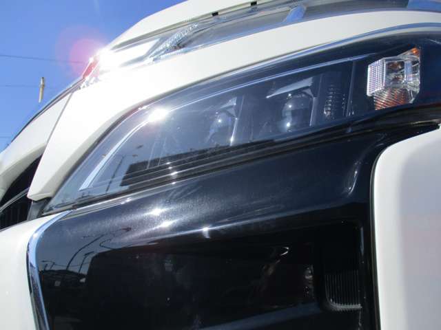 トヨタ ヴォクシー ２．０ ＺＳ 煌ＩＩ H30年 () 99