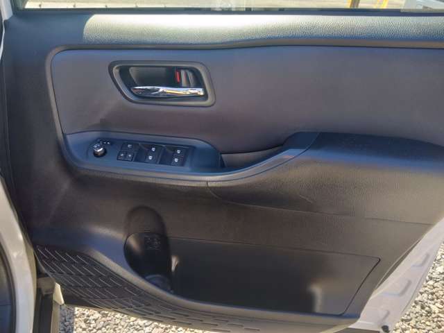 トヨタ ヴォクシー ２．０ ＺＳ 煌 ４ＷＤ H28年 (東北) 99