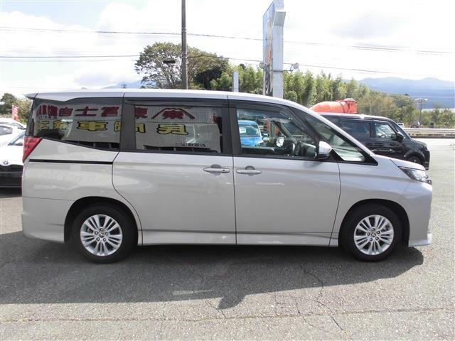 トヨタ ノア ２．０ Ｓ－Ｇ R5年 (東海) 99