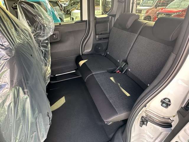 ホンダ Ｎ　ＢＯＸ カスタム ６６０ R8年 (東海) 99