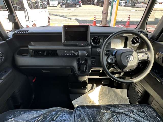 ホンダ Ｎ　ＢＯＸ カスタム ６６０ R8年 (東海) 99