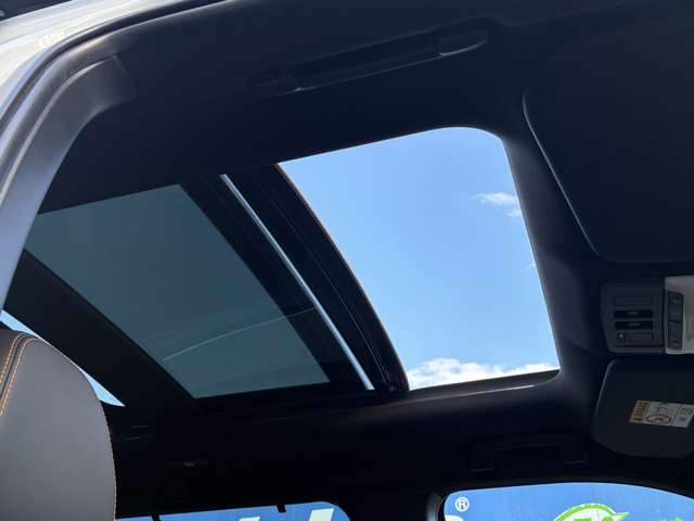 三菱 アウトランダーＰＨＥＶ ＰＨＥＶ ２．４ Ｐ ４ＷＤ R4年 (北海道) 99