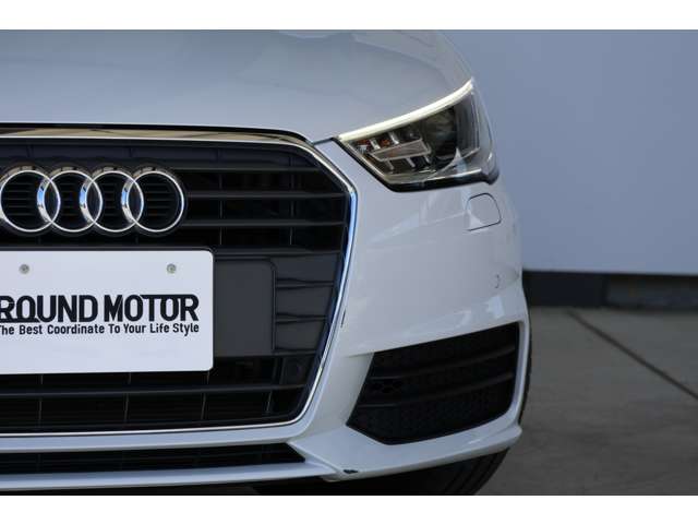 アウディ Ａ１　スポーツバック １．０　ＴＦＳＩ H30年 (近畿) 99