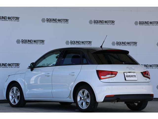 アウディ Ａ１　スポーツバック １．０　ＴＦＳＩ H30年 (近畿) 99