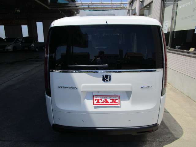ホンダ ステップワゴン　ハイブリッド ２．０ Ｅ：ＨＥＶ エアー ＥＸ R8年 (関東) 99