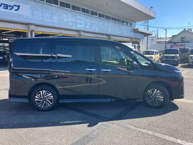日産 セレナ １．４ Ｅ－４ＯＲＣＥ ハイウェイスターＶ ４ＷＤ R7年 (関東) 99