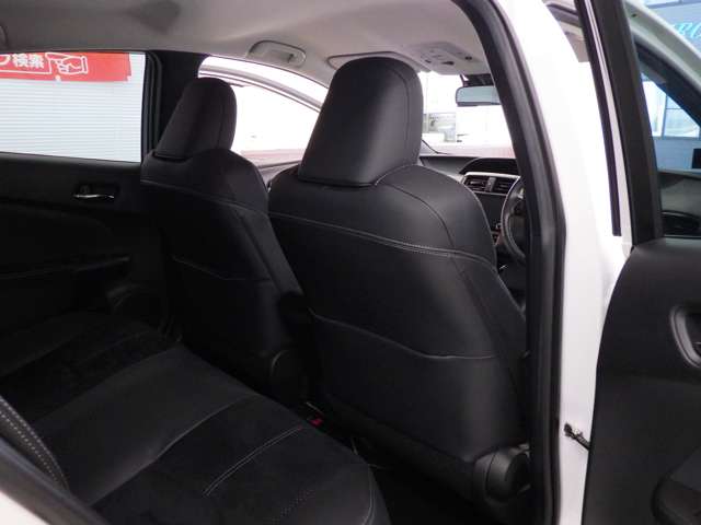 トヨタ プリウスＰＨＶ １．８ Ｓ ＧＲ スポーツ R4年 (東北) 99
