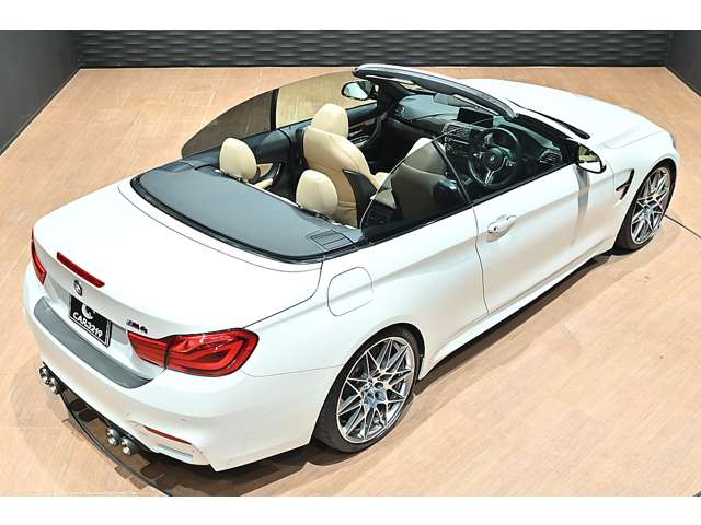 ＢＭＷ Ｍ４カブリオレ コンペティション Ｍ ＤＣＴ ドライブロジック R1年 (関東) 99