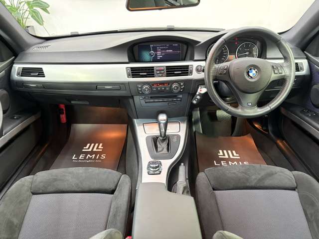 ＢＭＷ ３シリーズ ３２０Ｉ Ｍスポーツパッケージ H21年 (近畿) 99