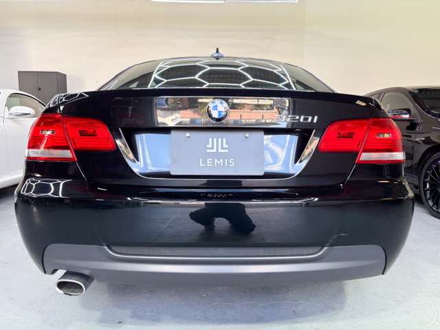 ＢＭＷ ３シリーズ ３２０Ｉ Ｍスポーツパッケージ H21年 (近畿) 99