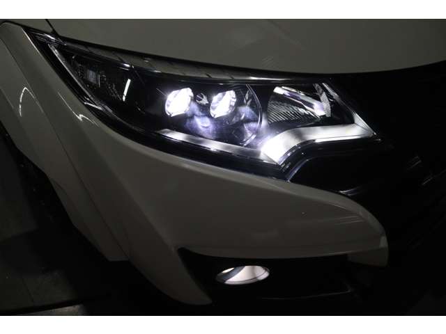 ホンダ シビック ２．０ H28年 (近畿) 99