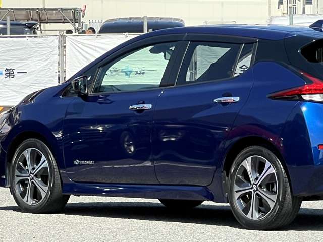 日産 リーフ Ｘ　Ｖセレクション R3年 (近畿) 99