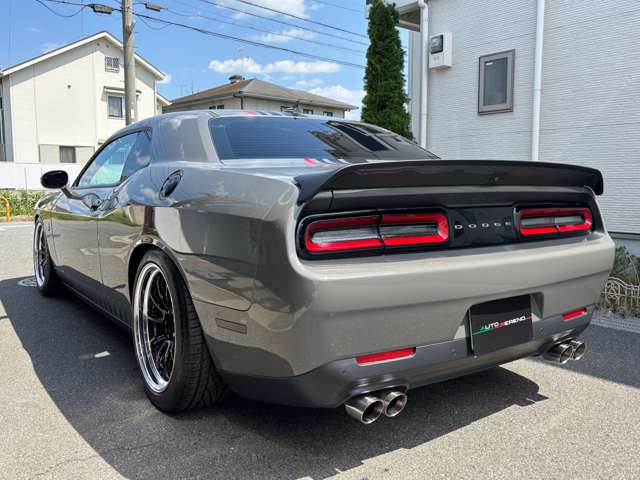 ダッジ チャレンジャー ３９２ ＨＥＭＩ スキャットパック シェイカー H30年 (近畿) 99