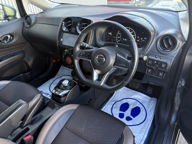 日産 ノート １．２ Ｅ－ＰＯＷＥＲ メダリスト H29年 (近畿) 99