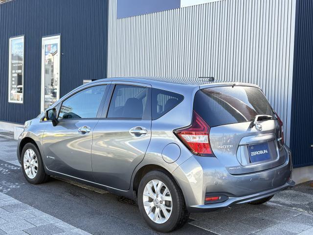 日産 ノート １．２ Ｅ－ＰＯＷＥＲ メダリスト H29年 (近畿) 99