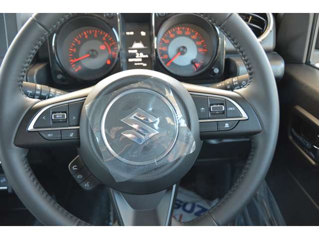 スズキ ジムニー　ノマド １．５ ＦＣ ４ＷＤ R8年 (近畿) 99